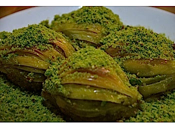 MİDYE BAKLAVA
