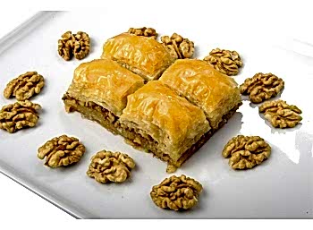 Cevizli Baklava